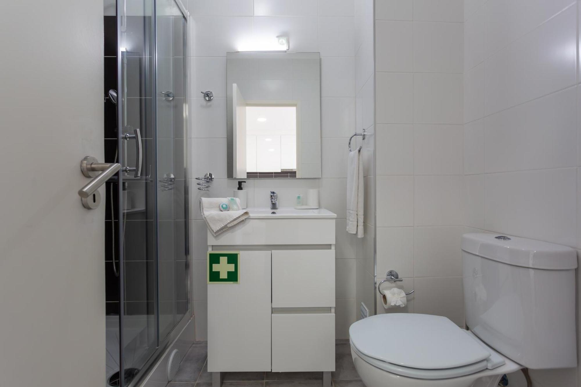 Beguest Beachfront Apartment Caparica Lisbon Costa de Caparica Eksteriør billede