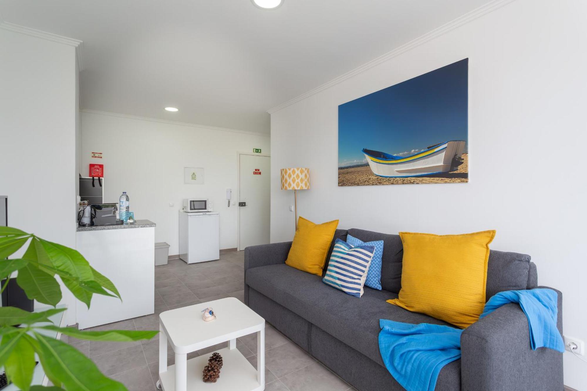 Beguest Beachfront Apartment Caparica Lisbon Costa de Caparica Eksteriør billede