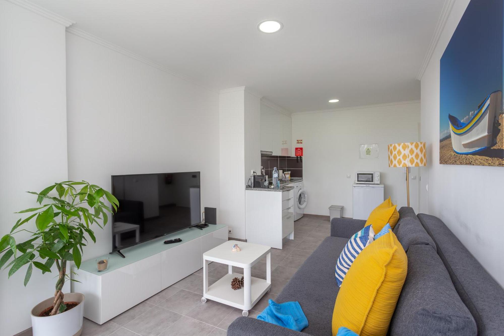 Beguest Beachfront Apartment Caparica Lisbon Costa de Caparica Eksteriør billede