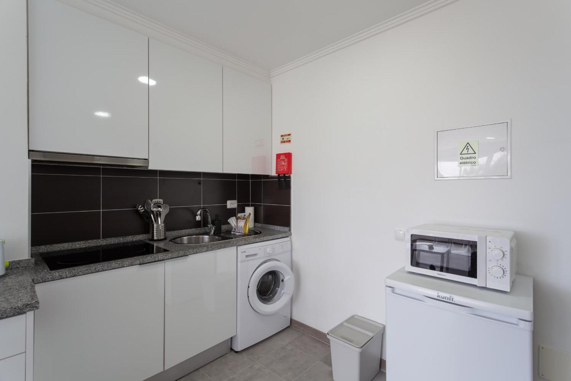 Beguest Beachfront Apartment Caparica Lisbon Costa de Caparica Eksteriør billede